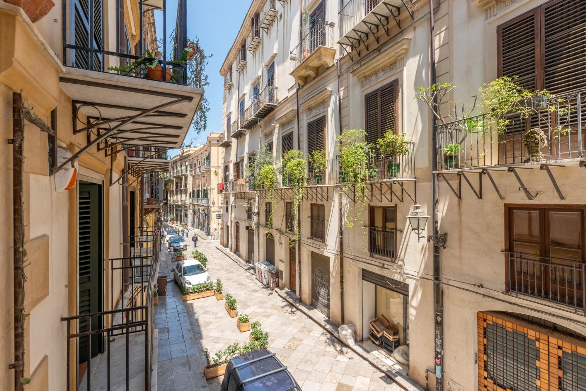Good Vibes Apartment Nel Centro Storico Palermo Dış mekan fotoğraf